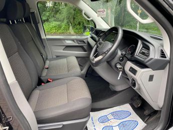 Volkswagen Transporter 2.0 TDI T28 Highline DSG FWD SWB Euro 6 (s/s) 5dr