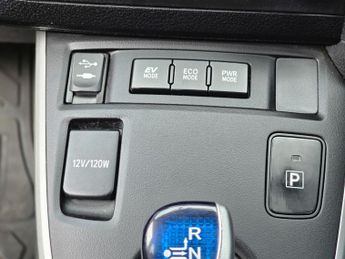 Toyota Auris 1.8 VVT-h Excel CVT Euro 5 (s/s) 5dr