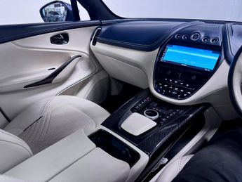 Aston Martin DBX 4.0 V8 SUV 5dr Petrol Auto 4WD Euro 6 (s/s) (550 ps)