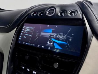 Aston Martin DBX 4.0 V8 SUV 5dr Petrol Auto 4WD Euro 6 (s/s) (550 ps)