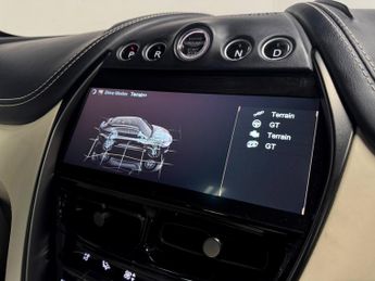 Aston Martin DBX 4.0 V8 SUV 5dr Petrol Auto 4WD Euro 6 (s/s) (550 ps)