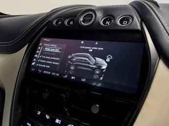 Aston Martin DBX 4.0 V8 SUV 5dr Petrol Auto 4WD Euro 6 (s/s) (550 ps)