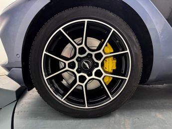 Aston Martin DBX 4.0 V8 SUV 5dr Petrol Auto 4WD Euro 6 (s/s) (550 ps)