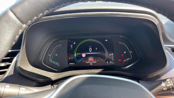 Renault Arkana Iconic E-Tech Hev Auto