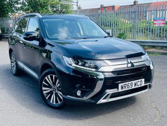 Mitsubishi Outlander 2.0 MIVEC Exceed CVT 4WD Euro 6 (s/s) 5dr