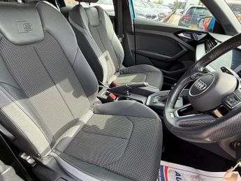 Audi A1 A1 1.0 TFSI 30 S line Sportback S Tronic Euro 6 (s/s) 5dr