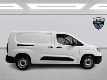 Vauxhall Combo 1.5 Turbo D 2300 Dynamic L2 H1 Euro 6 4dr