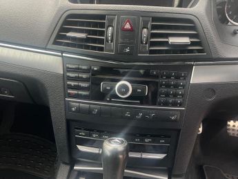 Mercedes-Benz E Class 3.0 E350 CDI V6 BlueEfficiency Sport Cabriolet G-Tronic Euro 5 2
