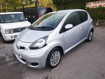 Toyota AYGO 1.0 VVT-i Platinum MultiMode Euro 4 5dr (AC)