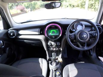 MINI Hatch 1.5 Cooper Steptronic Euro 6 (s/s) 5dr