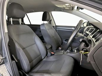 Volkswagen Golf 1.0 TSI SE Nav Euro 6 (s/s) 5dr