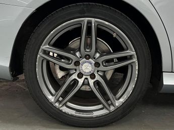 Mercedes-Benz E Class 2.0 E220d AMG Line G-Tronic+ Euro 6 (s/s) 4dr