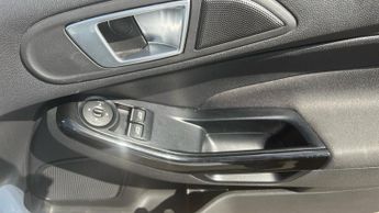 Ford Fiesta 1.0T EcoBoost Zetec Powershift Euro 6 5dr