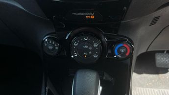 Ford Fiesta 1.0T EcoBoost Zetec Powershift Euro 6 5dr