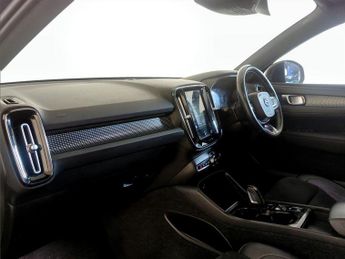 Volvo XC40 1.5h T5 Twin Engine Recharge 10.7kWh R-Design Auto Euro 6 (s/s) 