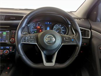 Nissan Qashqai 1.3 DIG-T Tekna DCT Auto Euro 6 (s/s) 5dr