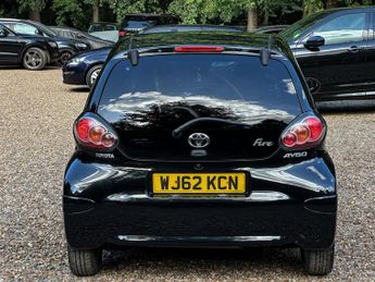 Toyota AYGO 1.0 VVT-i Fire Euro 5 5dr