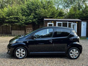 Toyota AYGO 1.0 VVT-i Fire Euro 5 5dr
