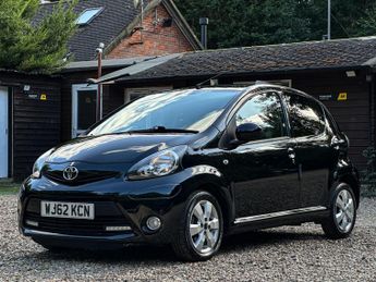 Toyota AYGO 1.0 VVT-i Fire Euro 5 5dr