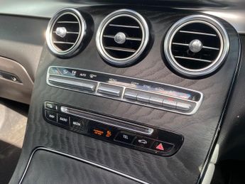 Mercedes-Benz GLC 2.1 GLC220d AMG Line (Premium) G-Tronic 4MATIC Euro 6 (s/s) 5dr