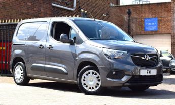 Vauxhall Combo 1.5 Turbo D 2000 Sportive Auto L1 H1 Euro 6 (s/s) 4dr
