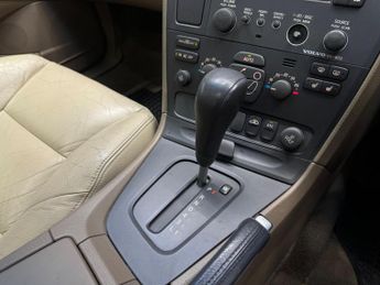 Volvo S60 2.0T S 4dr
