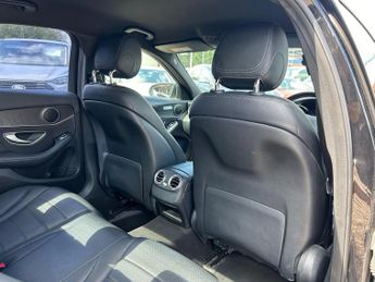 Mercedes-Benz C Class 2.1 C220d AMG Line G-Tronic+ Euro 6 (s/s) 4dr