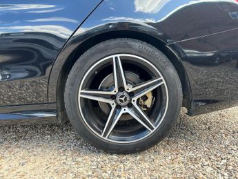 Mercedes-Benz C Class 2.1 C220d AMG Line G-Tronic+ Euro 6 (s/s) 4dr
