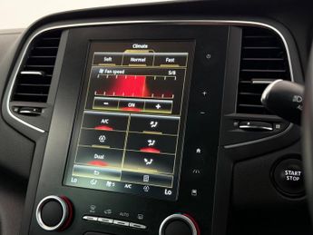 Renault Megane 1.2 TCe GT Line Nav Sport Tourer EDC Euro 6 5dr