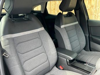 Citroen e-C4 50kWh Shine Auto 5dr