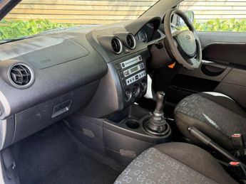 FORD FIESTA 1.25 Style Hatchback 5dr Petrol Manual (147 g/km, 74 bhp) FRESH 