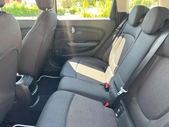 MINI Clubman 1.5 Cooper Steptronic Euro 6 (s/s) 6dr