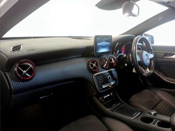 Mercedes-Benz A Class 2.0 A250 AMG 7G-DCT 4MATIC Euro 6 (s/s) 5dr