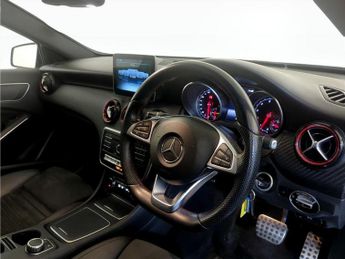 Mercedes-Benz A Class 2.0 A250 AMG 7G-DCT 4MATIC Euro 6 (s/s) 5dr