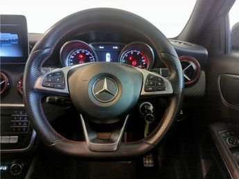 Mercedes-Benz A Class 2.0 A250 AMG 7G-DCT 4MATIC Euro 6 (s/s) 5dr