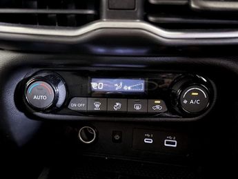 Nissan Juke 1.0 DIG-T N-Connecta Euro 6 (s/s) 5dr