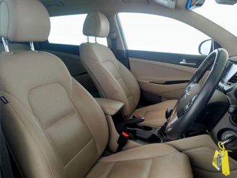 Hyundai TUCSON 1.7 CRDi Blue Drive Premium Euro 6 (s/s) 5dr