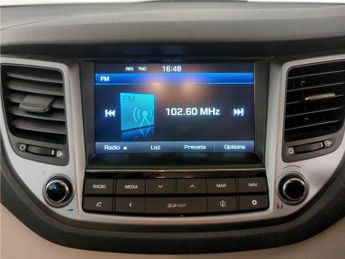Hyundai TUCSON 1.7 CRDi Blue Drive Premium Euro 6 (s/s) 5dr