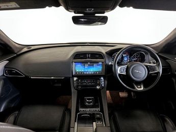 Jaguar F-PACE 2.0 D240 R-Sport Auto AWD Euro 6 (s/s) 5dr