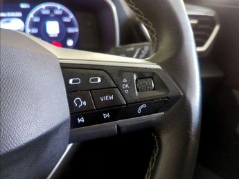 SEAT Leon 1.5 TSI EVO SE Dynamic Euro 6 (s/s) 5dr