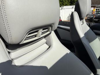 Mercedes-Benz E Class 5.5 E500 V8 Sport Cabriolet G-Tronic Euro 5 2dr