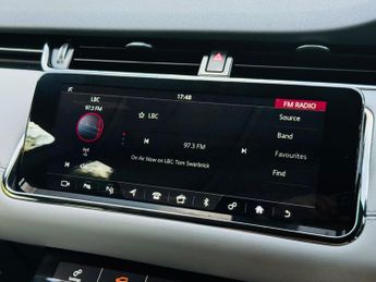 Land Rover Range Rover Evoque 2.0 P200 MHEV R-Dynamic SE Auto 4WD Euro 6 (s/s) 5dr