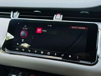 Land Rover Range Rover Evoque 2.0 P200 MHEV R-Dynamic SE Auto 4WD Euro 6 (s/s) 5dr