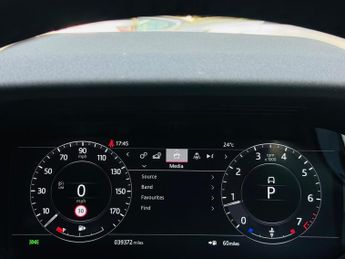 Land Rover Range Rover Evoque 2.0 P200 MHEV R-Dynamic SE Auto 4WD Euro 6 (s/s) 5dr