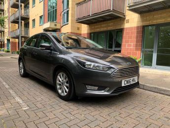 Ford Focus 1.0T EcoBoost Titanium Euro 6 (s/s) 5dr