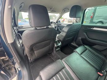 Skoda Superb 2.0 TDI SE L Executive DSG Auto 6Spd Euro 6 (s/s) 5dr