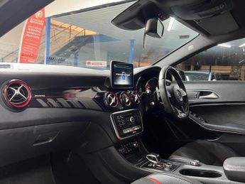 Mercedes-Benz GLA 2.0 GLA45 AMG SpdS DCT 4MATIC Euro 6 (s/s) 5dr