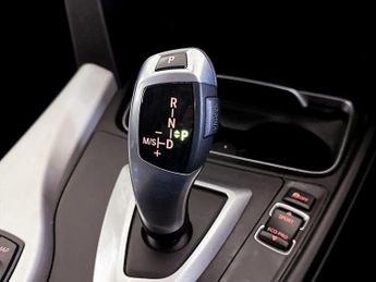 BMW 3 Series 2.0 320i SE Touring Auto Euro 6 (s/s) 5dr