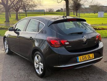 Vauxhall Astra 1.6i SRi Auto Euro 6 5dr