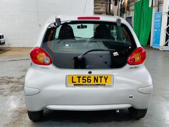 Toyota AYGO 1.0 VVT-i + MultiMode Euro 4 3dr